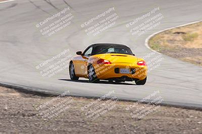 media/Oct-25-2025-West Coast Racing (Sat) [[9fdcbcd09c]]/Novice group/Turn 3/